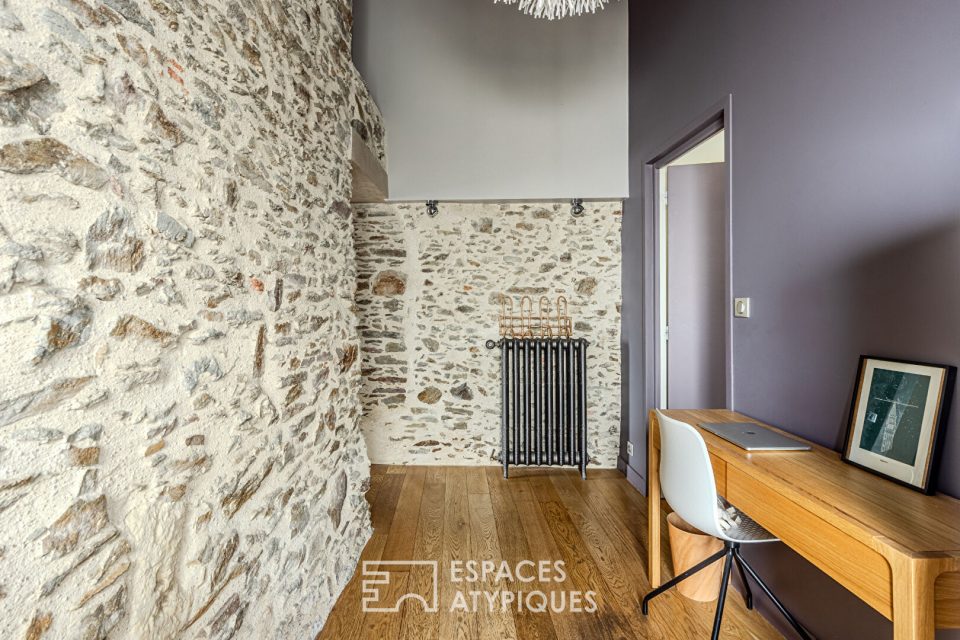 Maison familiale avec jardin et garage, le charme d'un bourg vivant aux portes de Nantes