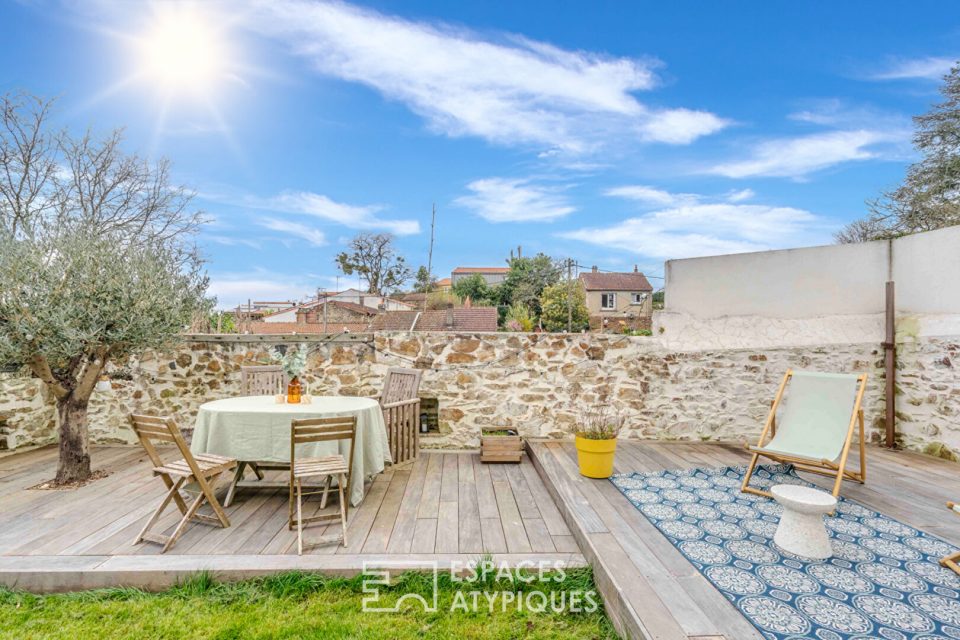 Maison de Charme au Pallet -  Calme, Jardin Intime et Garage