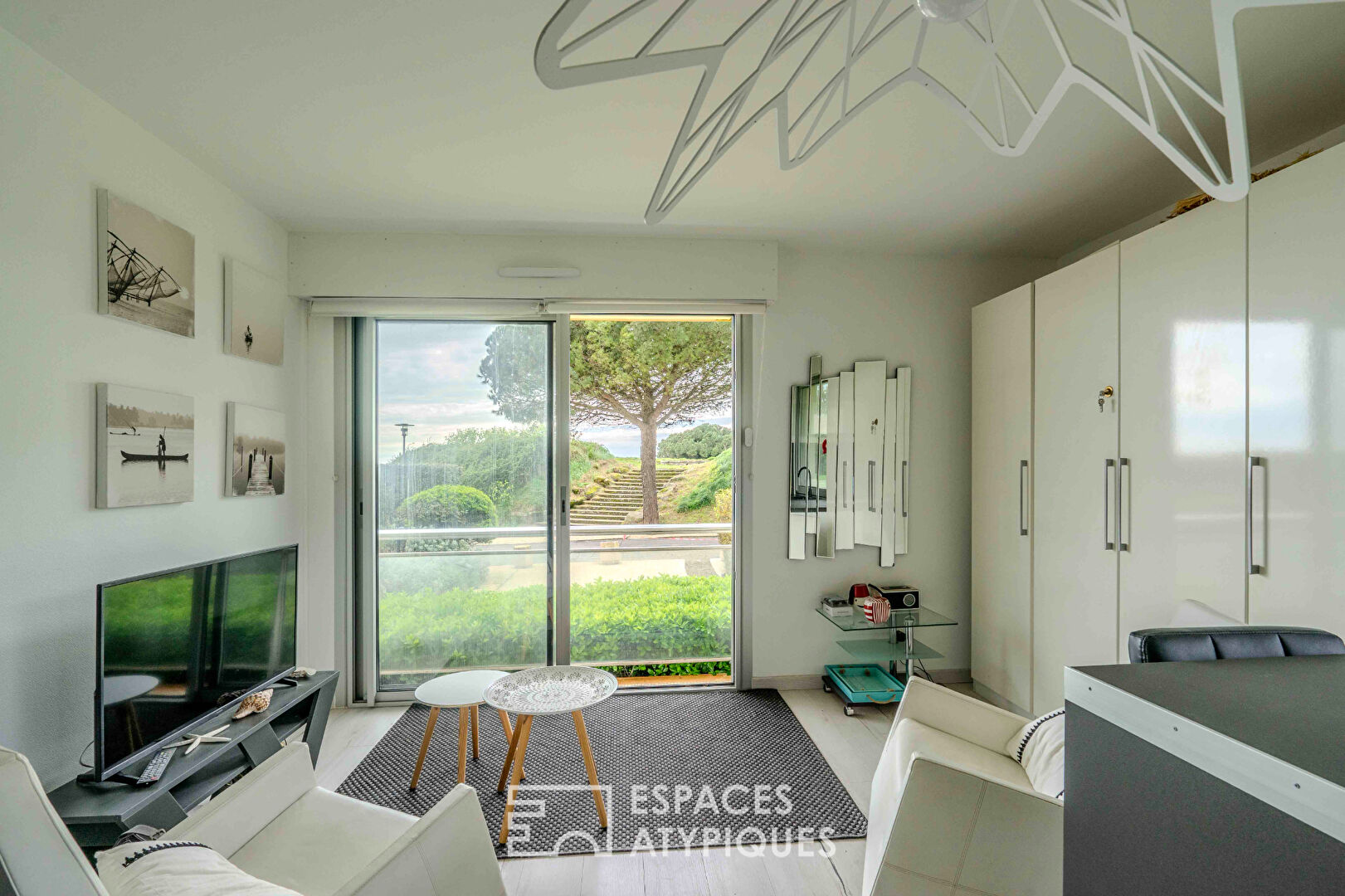 Appartement T2 rénové avec petite vue mer !