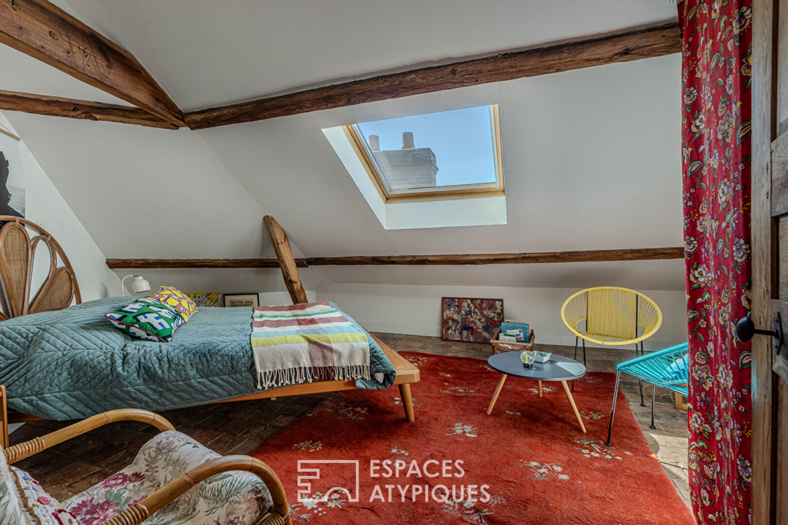 Refuge bohème en duplex sous les toits de Nantes – 6 pièces