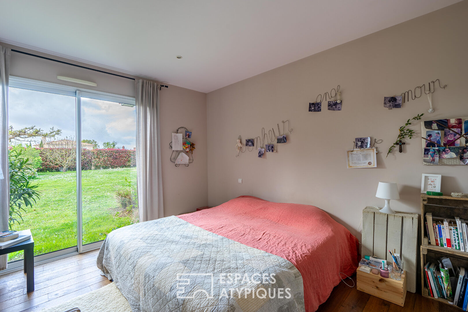 Maison pensée pour la vie de famille, au calme avec piscine
