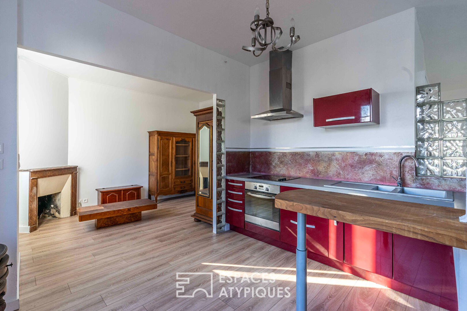1920 seaside villa consisting of two apartments