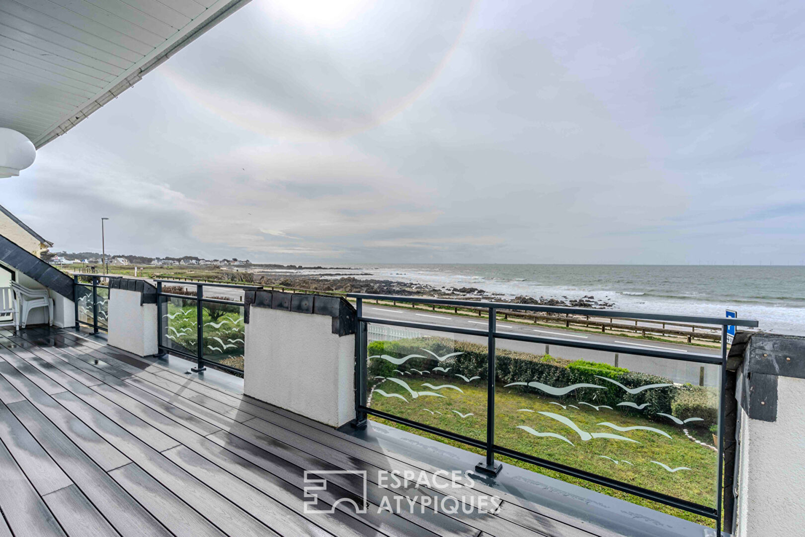 Seafront villa near La Govelle