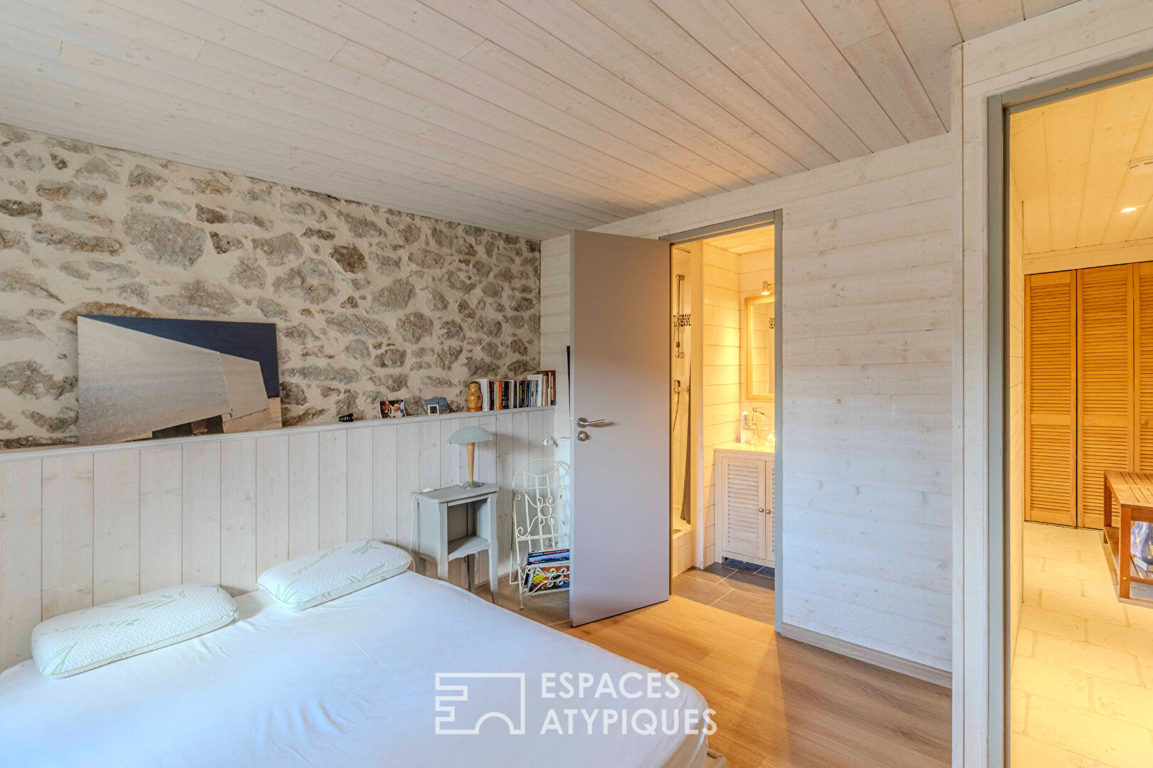 Élégante demeure balnéaire à 80 mètres de l’océan avec aperçu mer