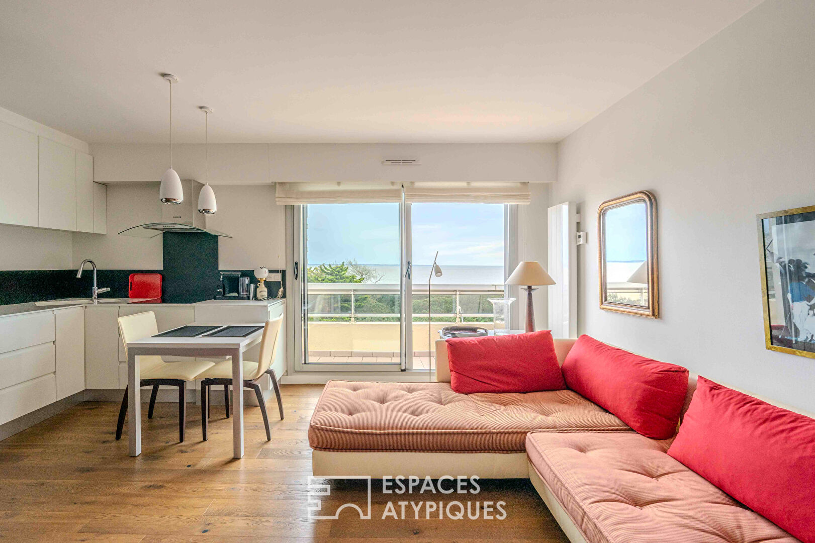 Bel appartement T2 en dernier étage avec vue mer