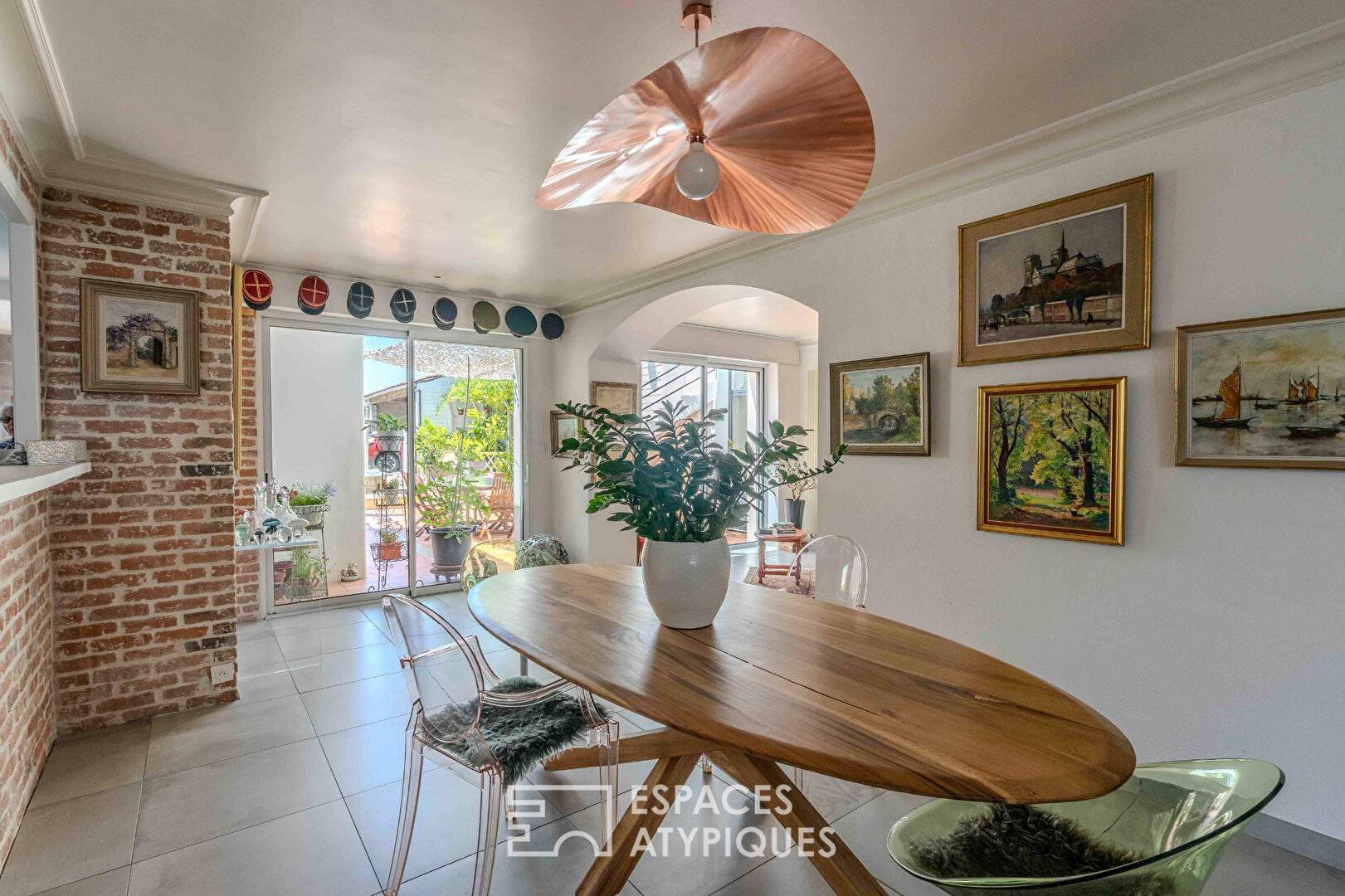 In Chauvé, live like a perpetual Sunday not far from the beaches.