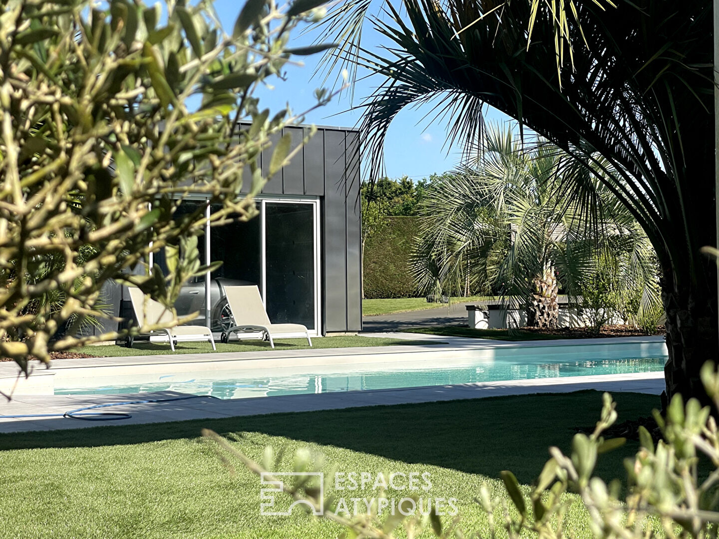 Magnifique propriété avec dépendances et piscine