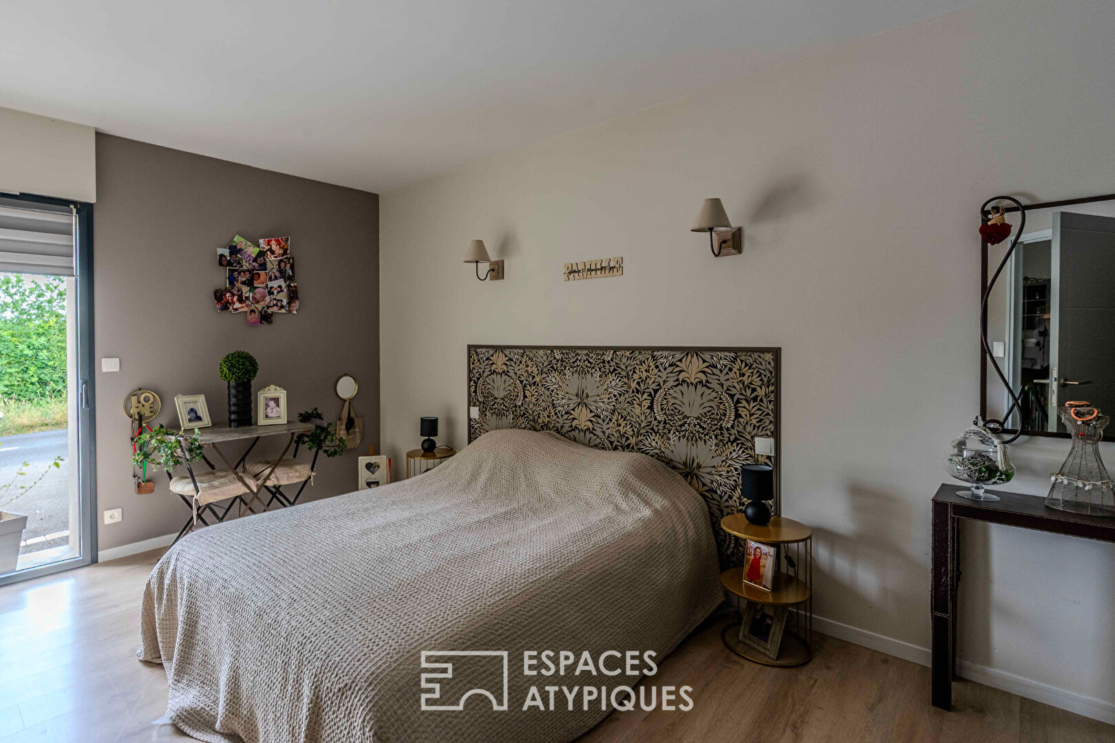 Bâtisse viticole rénovée avec piscine, studio et vaste jardin champêtre