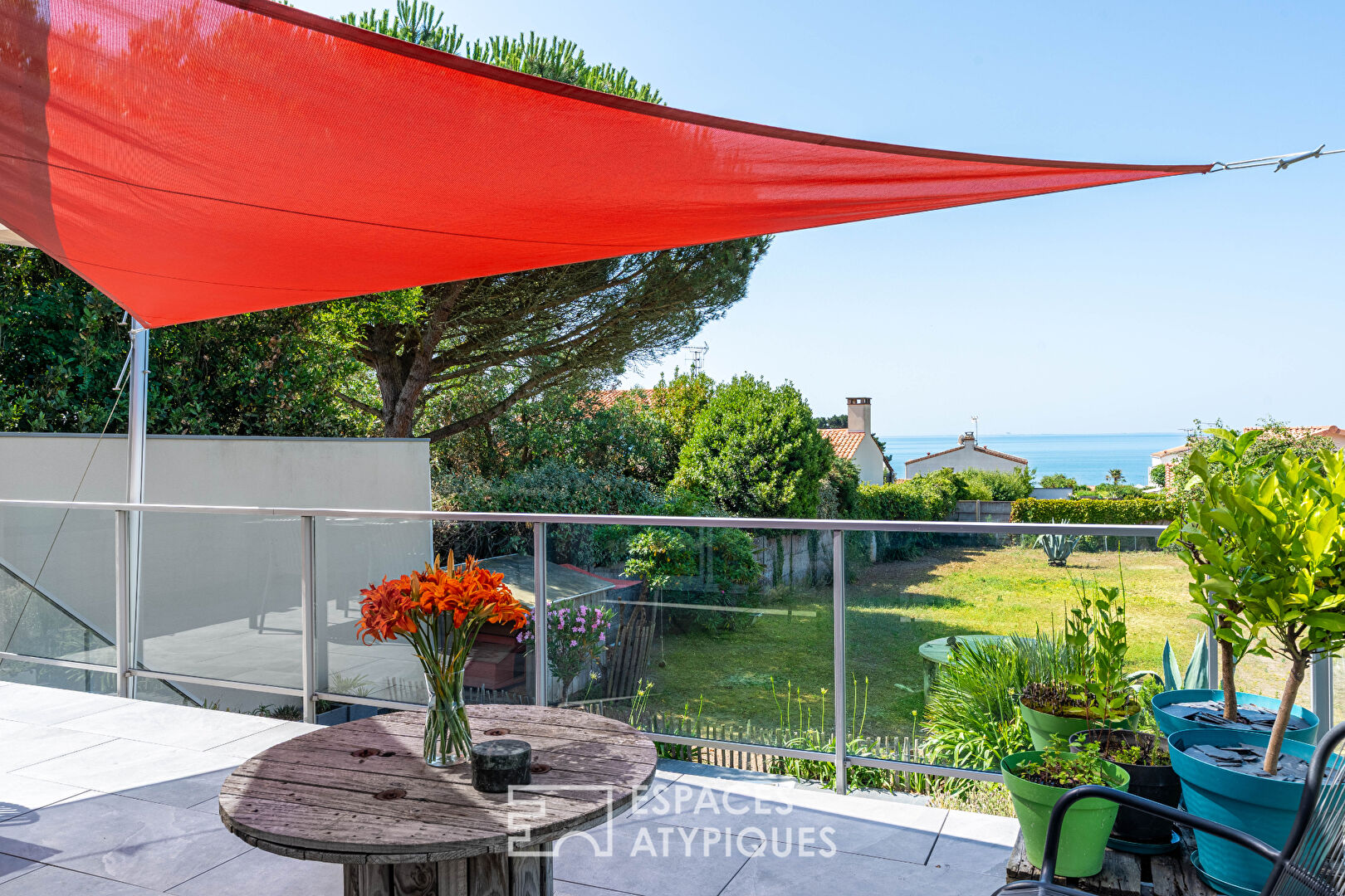 Vue mer et volumes généreux au coeur de la Joselière