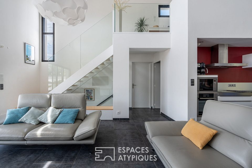 Maison d'architecte au calme, entre nature et lignes design