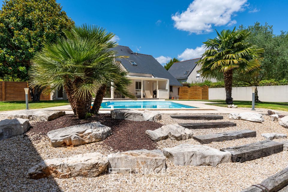 Maison  ARCHITECTE  1993   Jardin Piscine  Centre THOUARE sur LOIRE