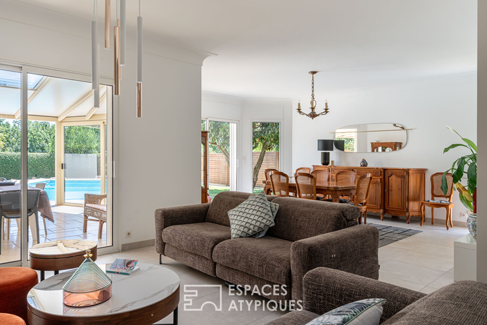 Maison  ARCHITECTE  1993   Jardin Piscine  Centre THOUARE sur LOIRE