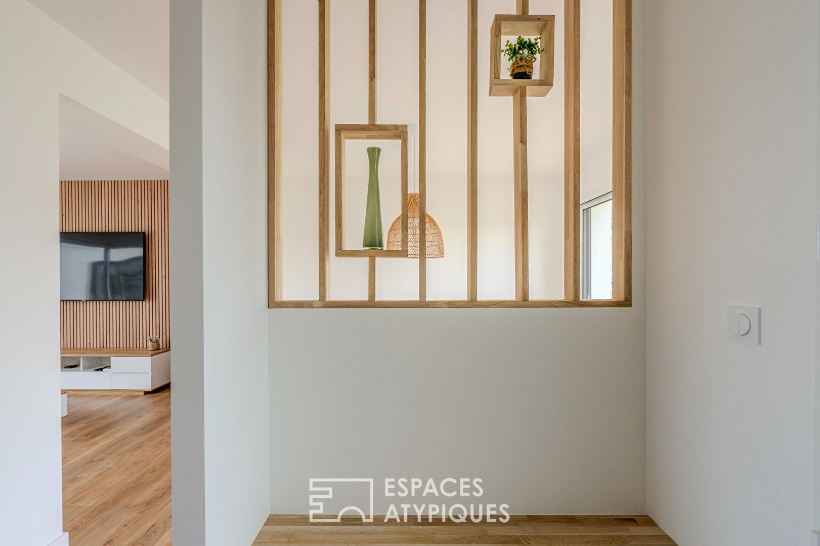 Élégante maison contemporaine et son bel aperçu mer à l’étage à Préfailles
