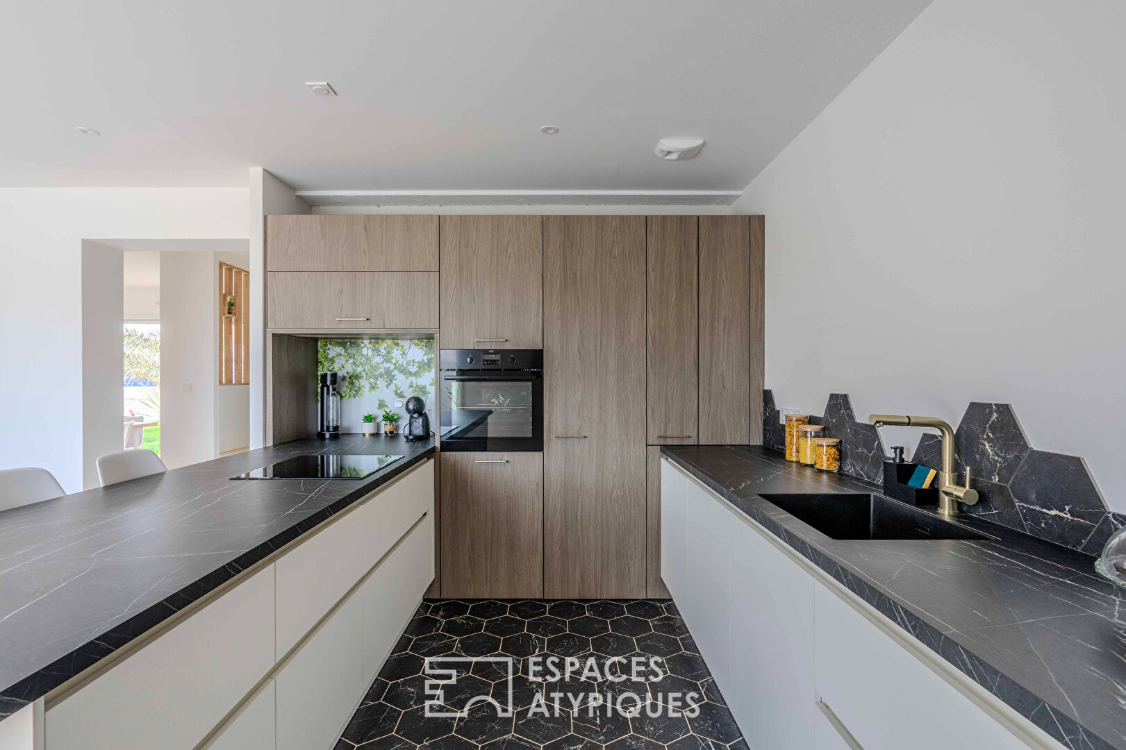 Élégante maison contemporaine et son bel aperçu mer à l’étage à Préfailles