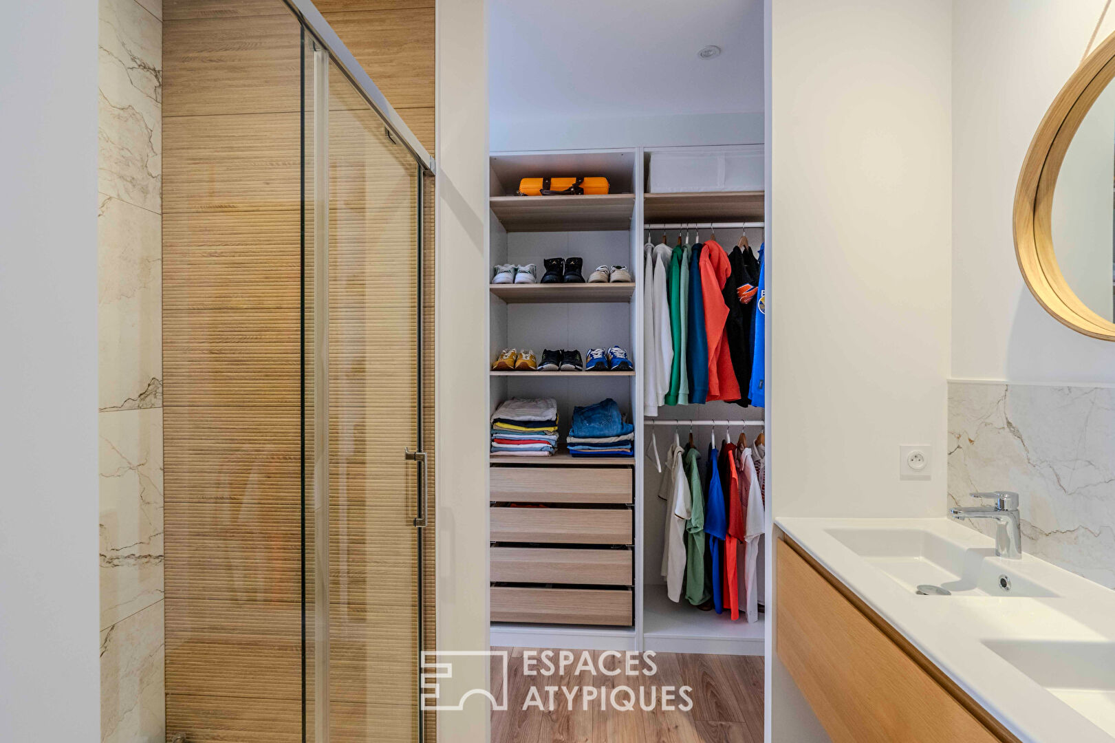 Élégante maison contemporaine et son bel aperçu mer à l’étage à Préfailles