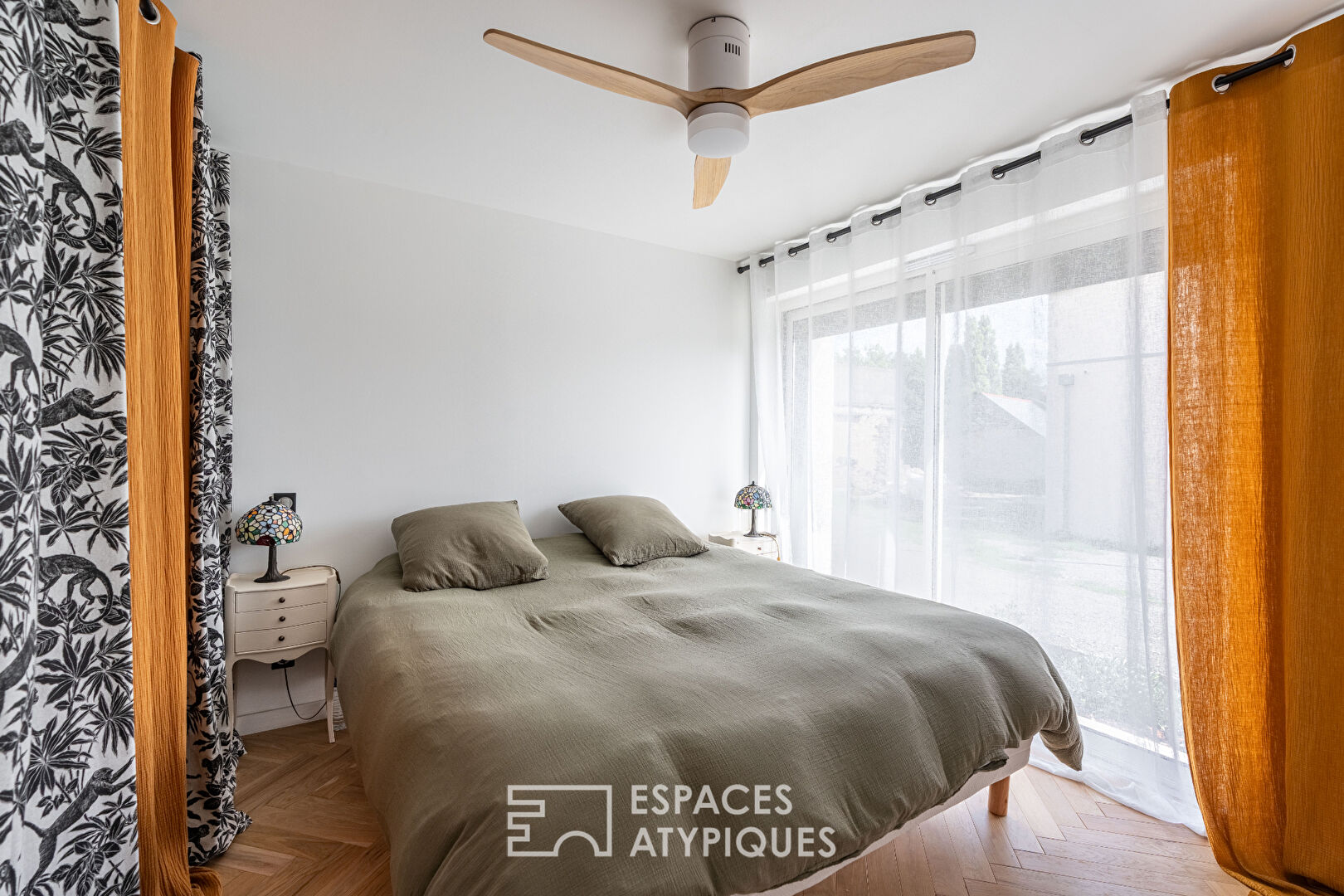 Maison familiale type longère avec suite parentale et jardin