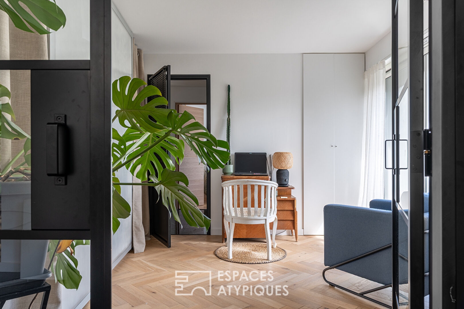 Maison familiale type longère avec suite parentale et jardin