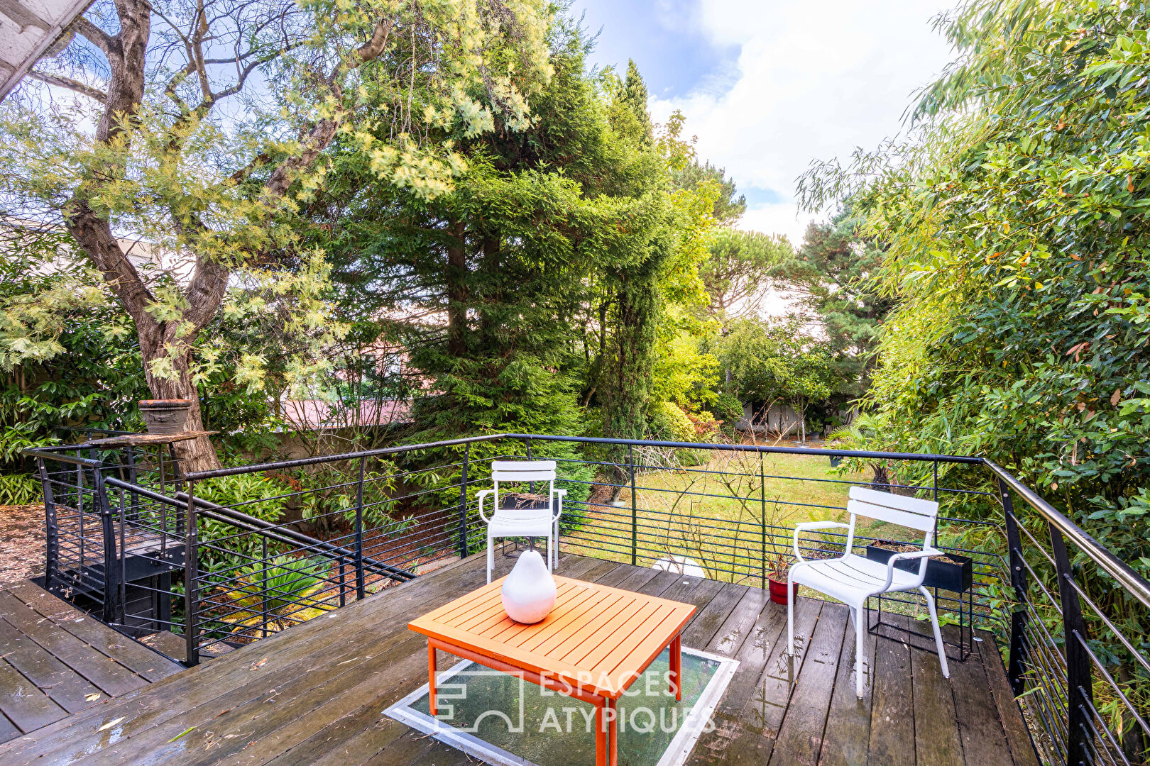 Maison bourgeoise rénovée avec garage et jardin – Nantes Sainte thérèse