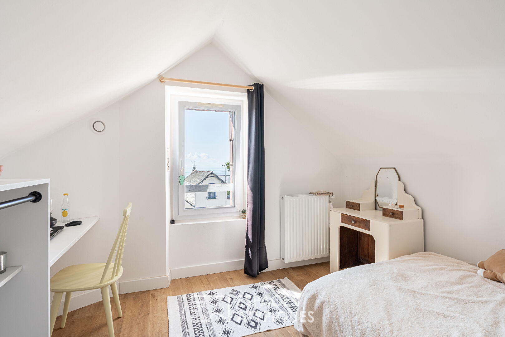 Maison d&rsquo;architecte à Villès-Martin à 100 m de la plage !