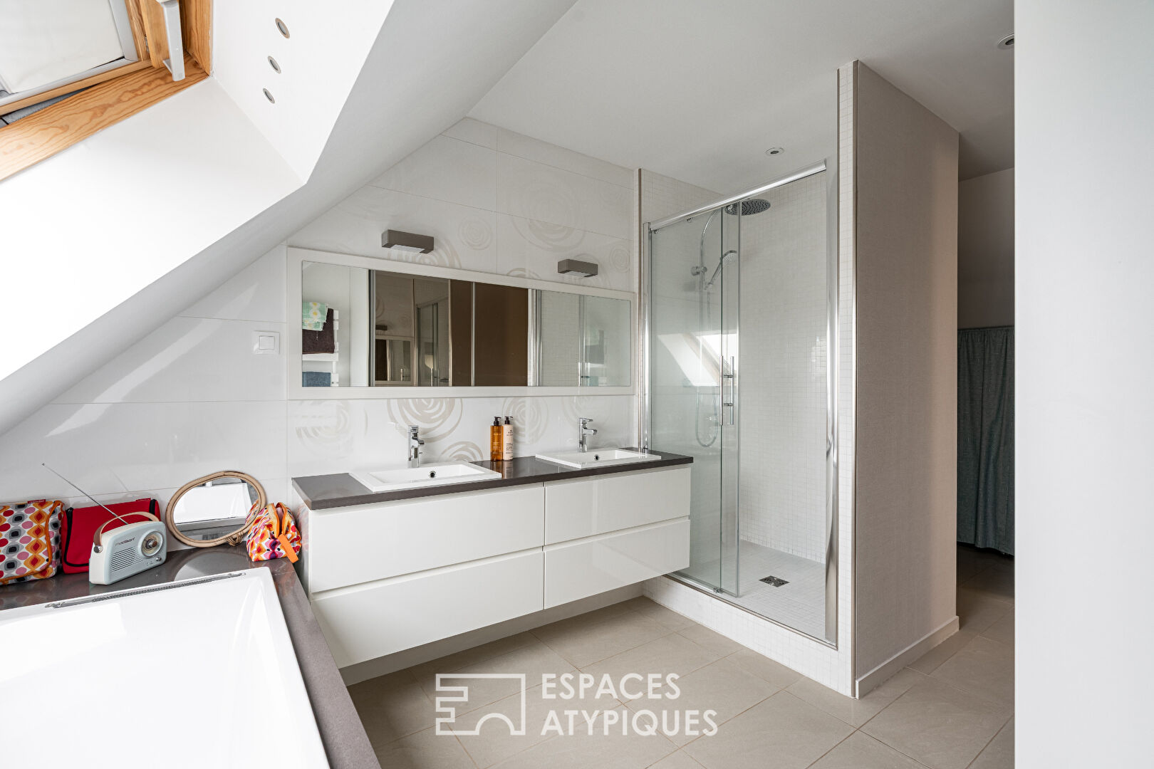 Charmant Duplex lumineux et rénové – Nantes Schuman