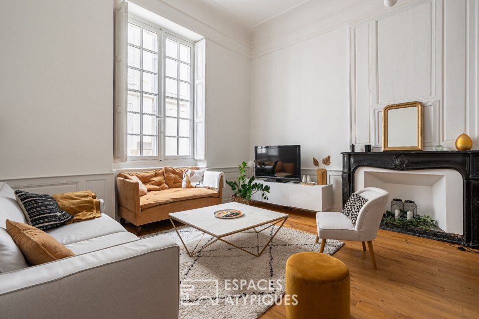Appartement stylé, 90m2 coeur de Nantes (ascenseur)