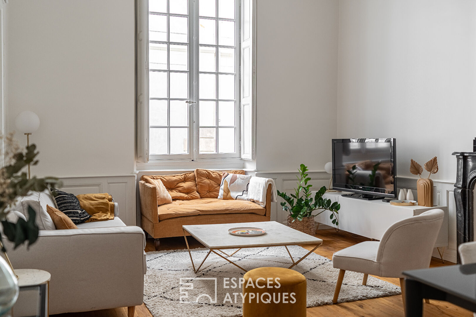 Appartement stylé, 90m2 cœur de Nantes (ascenseur)
