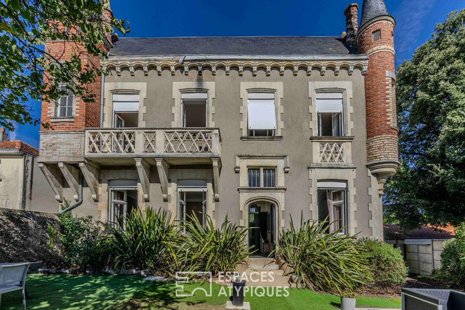 Petit château d'exception au coeur de Pornic