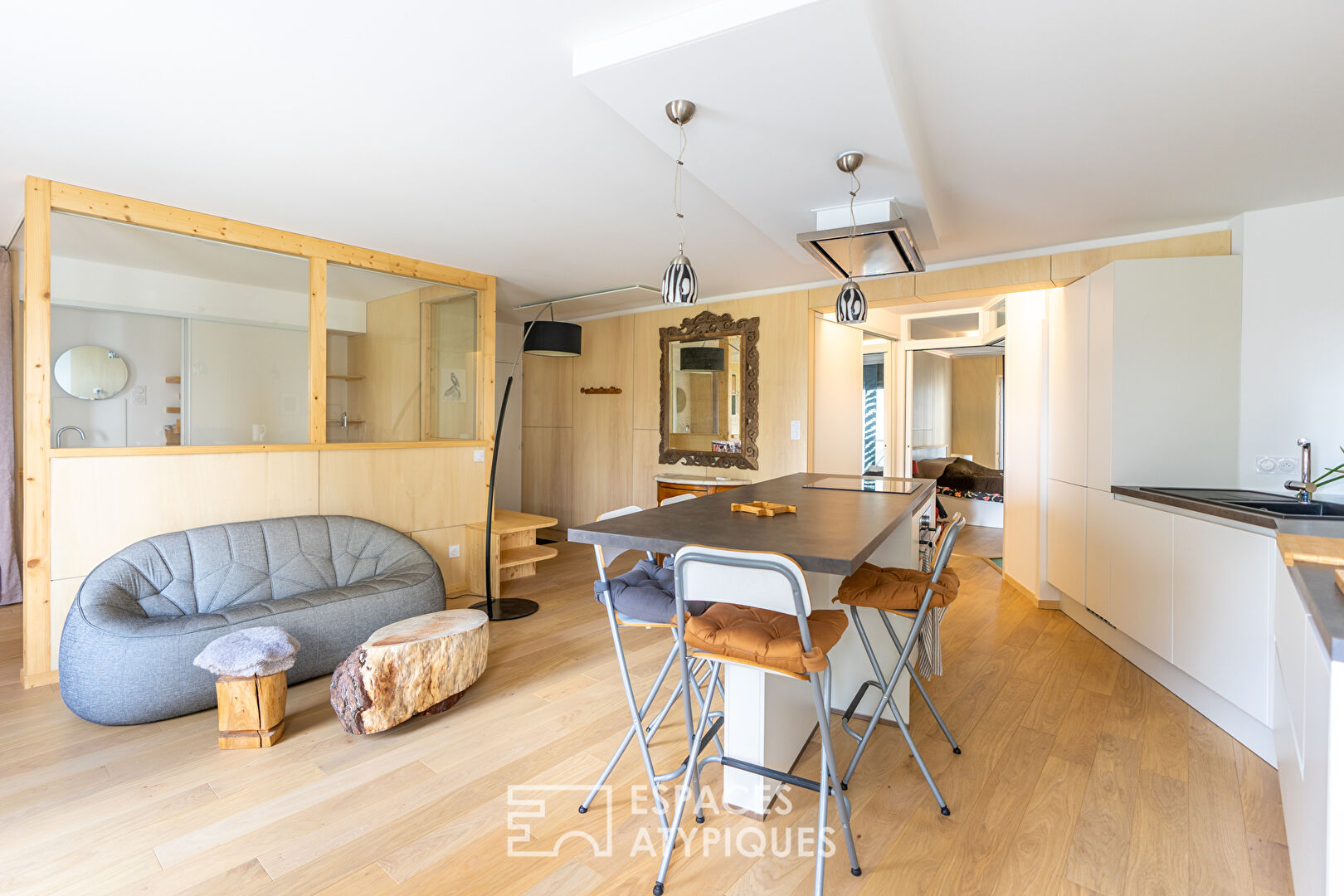 A louer – Bel appartement rénové par un architecte