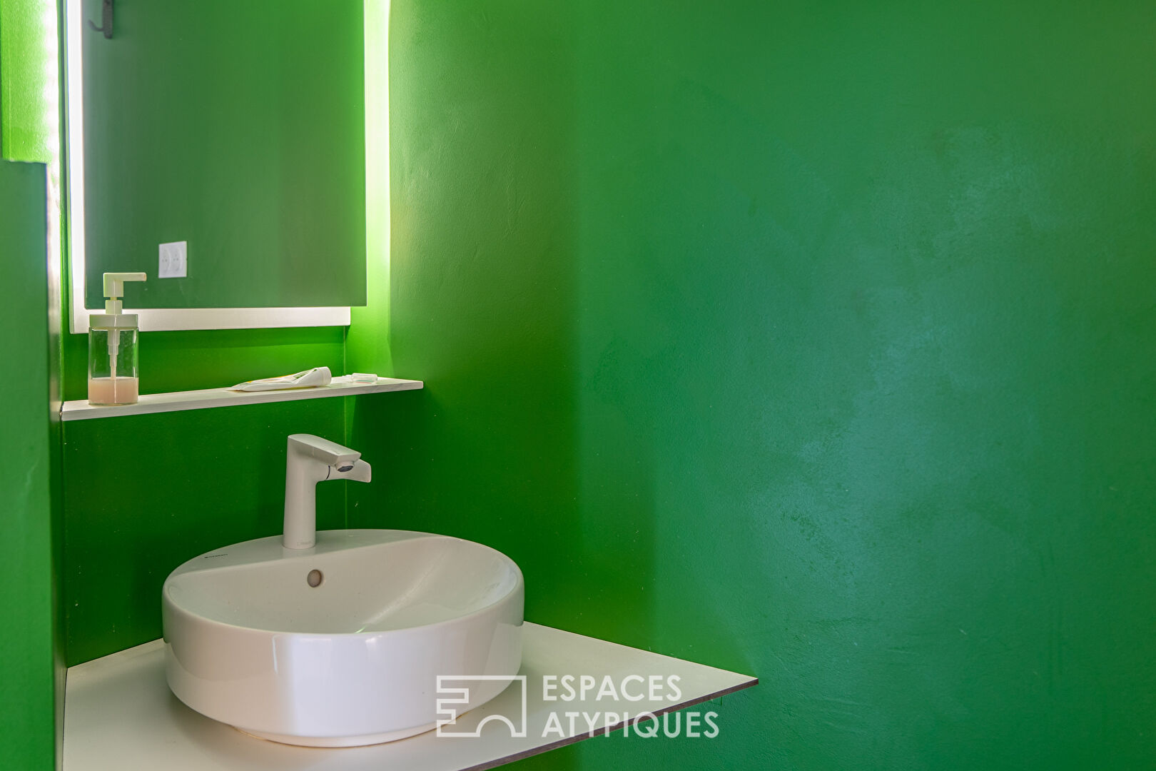 A louer – Bel appartement rénové par un architecte