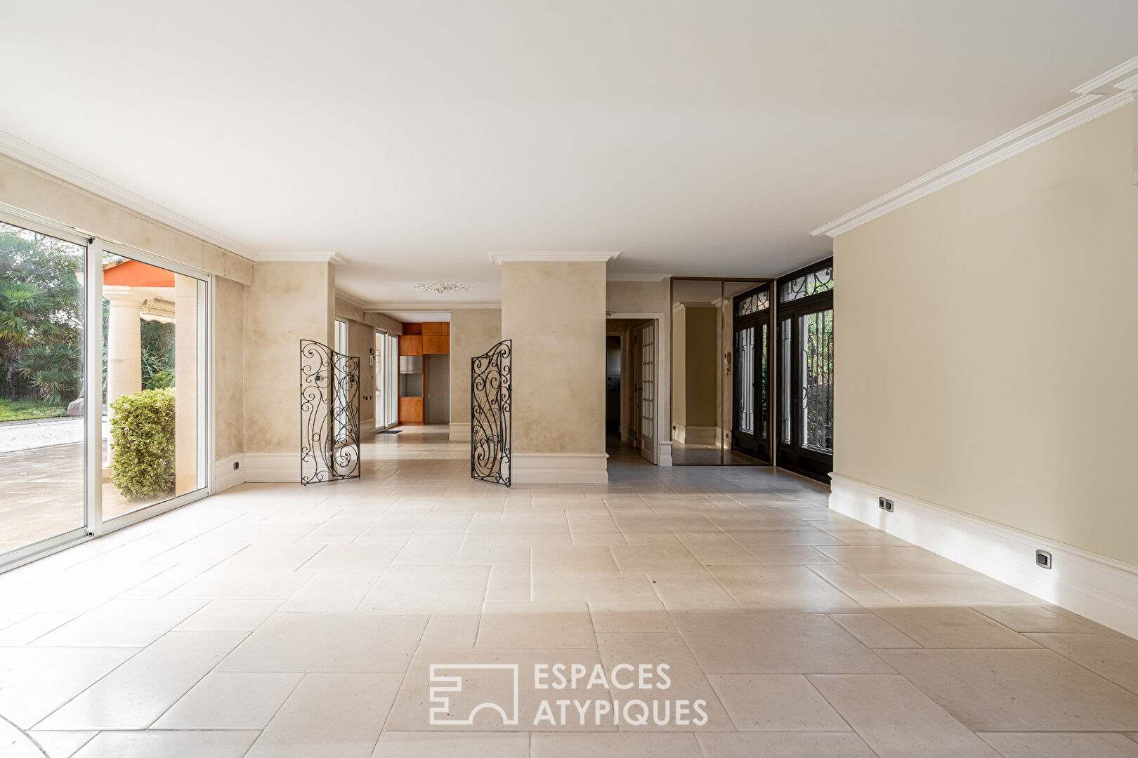 Villa d’architecte avec vie de plain pied proche du bourg