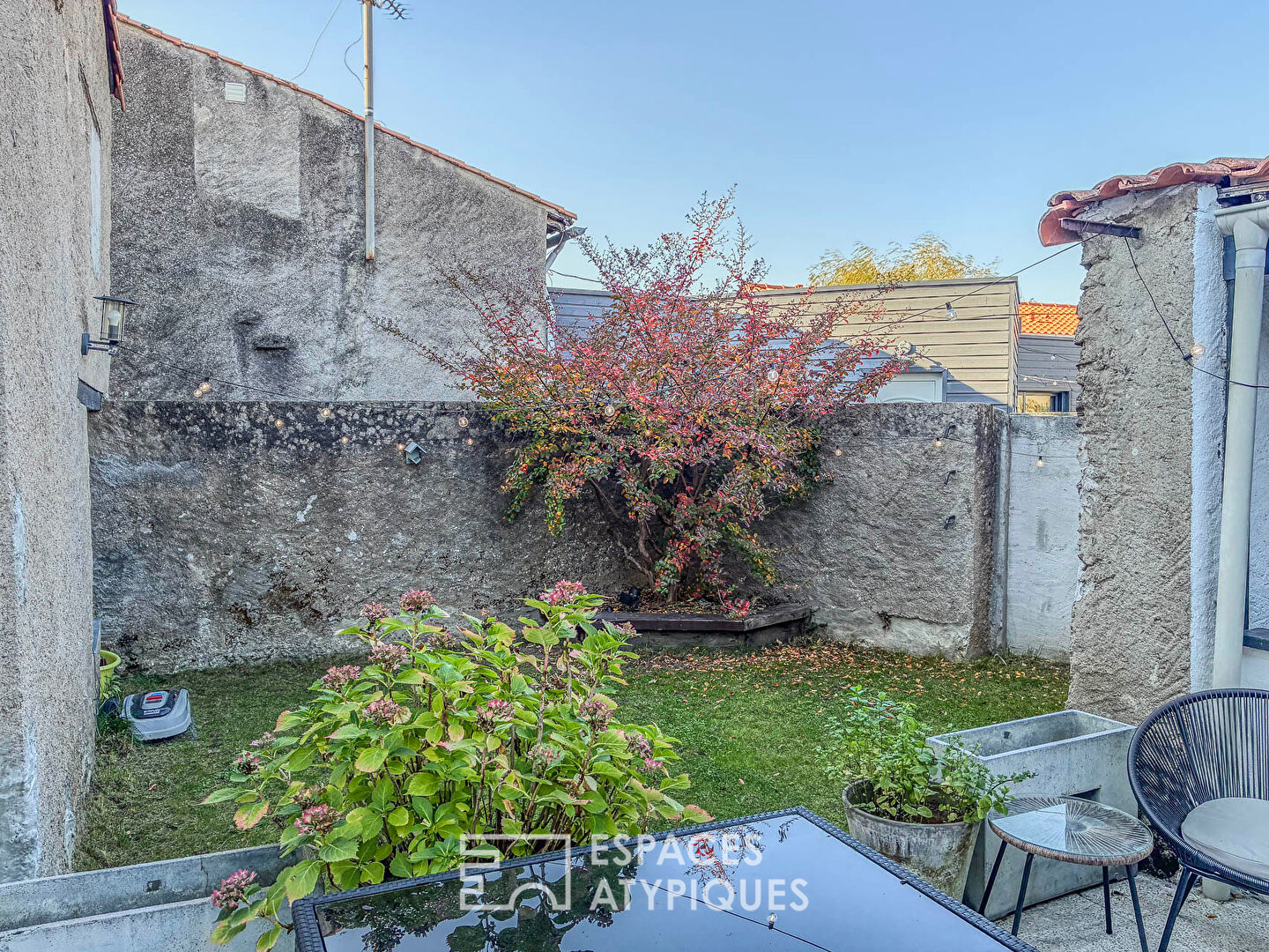 Maison de bourg au Pallet avec son jardin intimiste