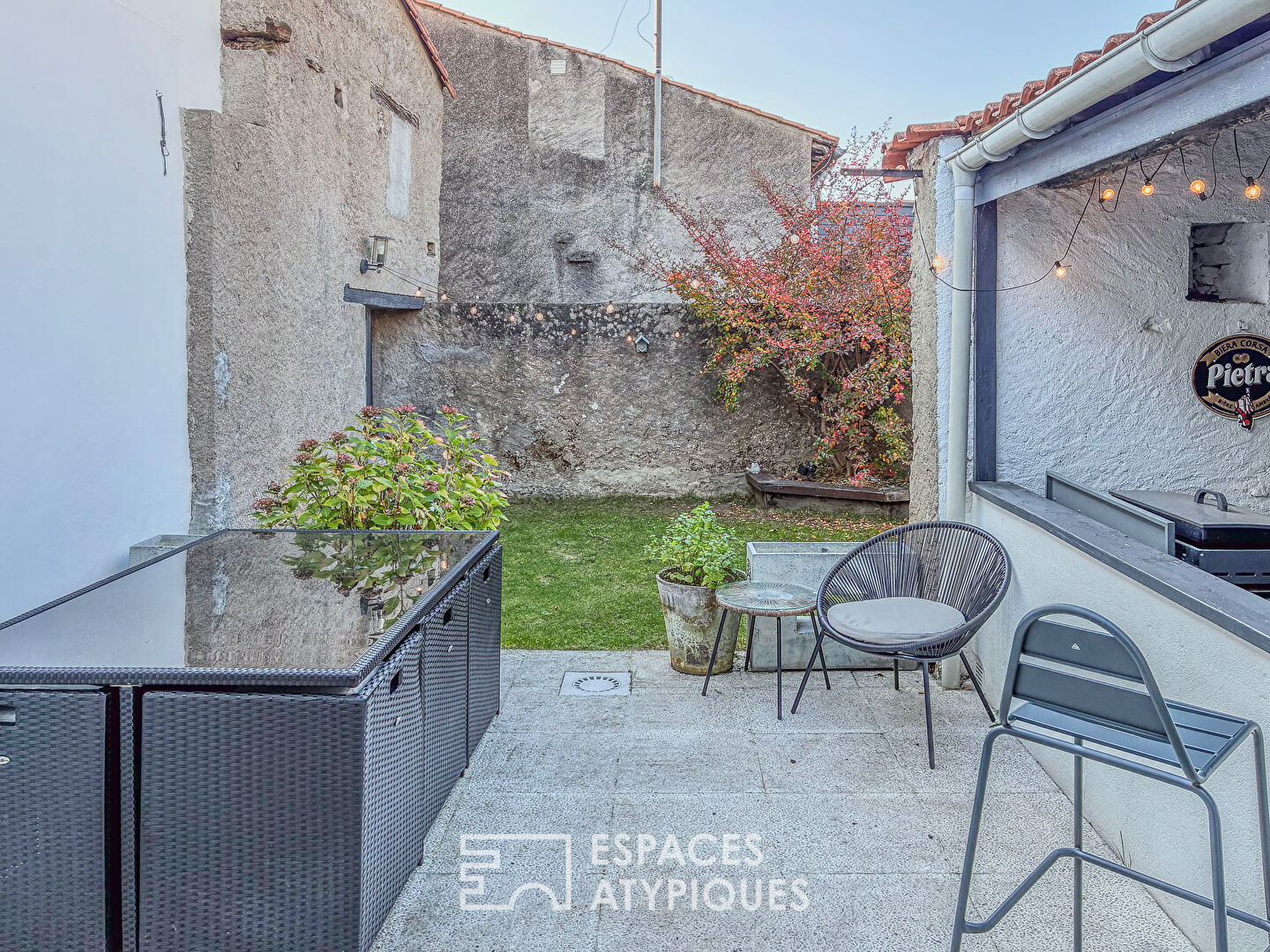 Maison de bourg au Pallet avec son jardin intimiste