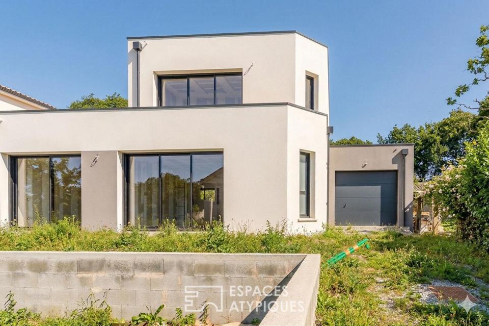 Maison neuve contemporaine RE 2020 à Saint-Marc-sur-Mer