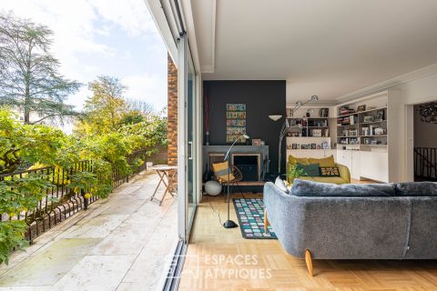 Maison d’architecte des années 60 entre ville et nature