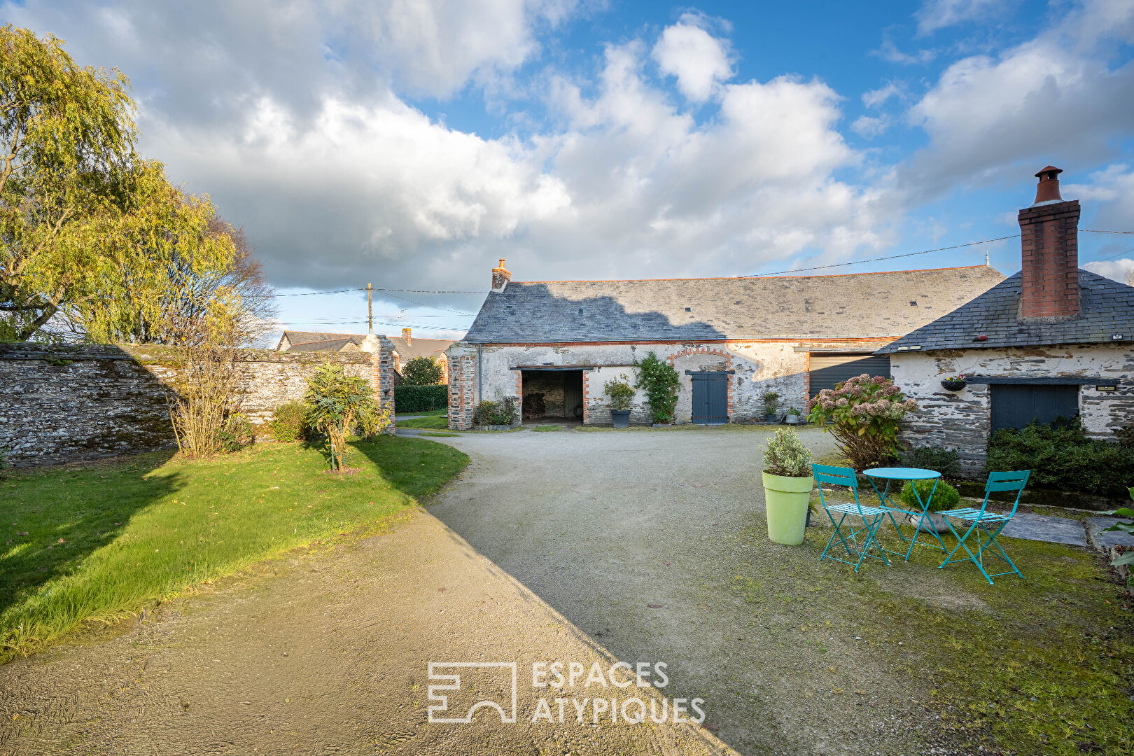 Maison de maître et dépendances au cœur des Vallons de l’Erdre