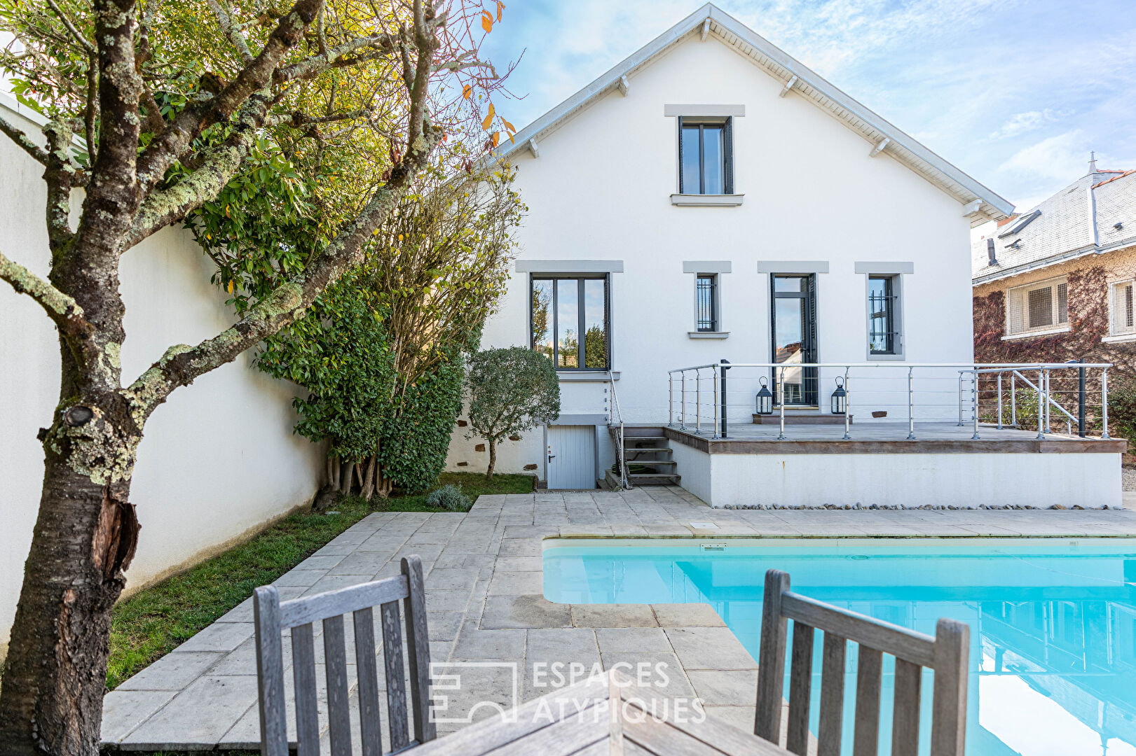 Charmante maison de ville des années 20 rénovée avec piscine