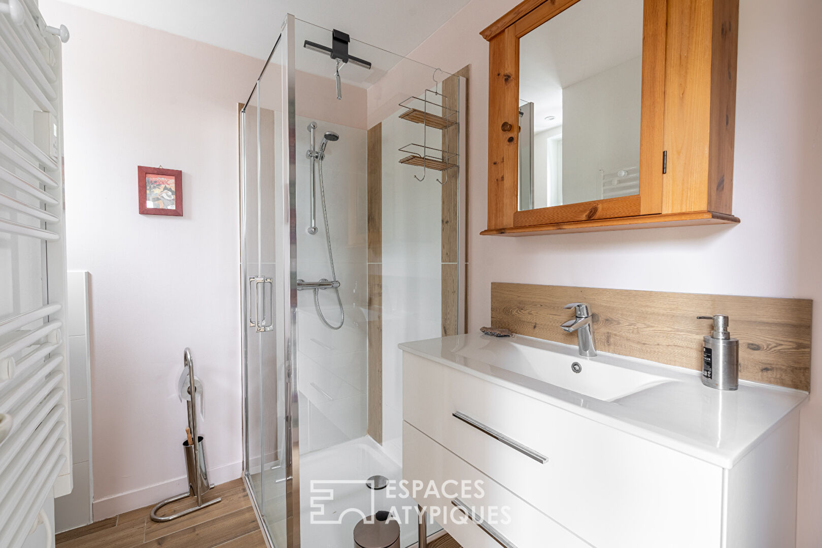 Propriété d’exception avec maison d’invités, piscine et jardin paysager