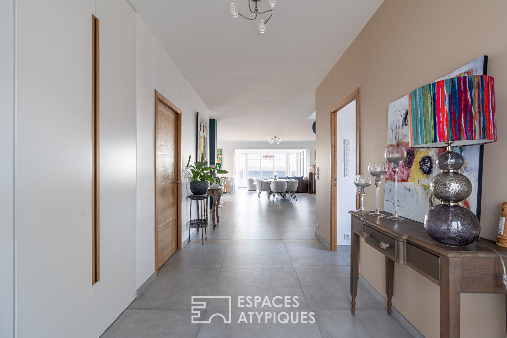 Villa historique d&rsquo;exception surplombant l&rsquo;océan