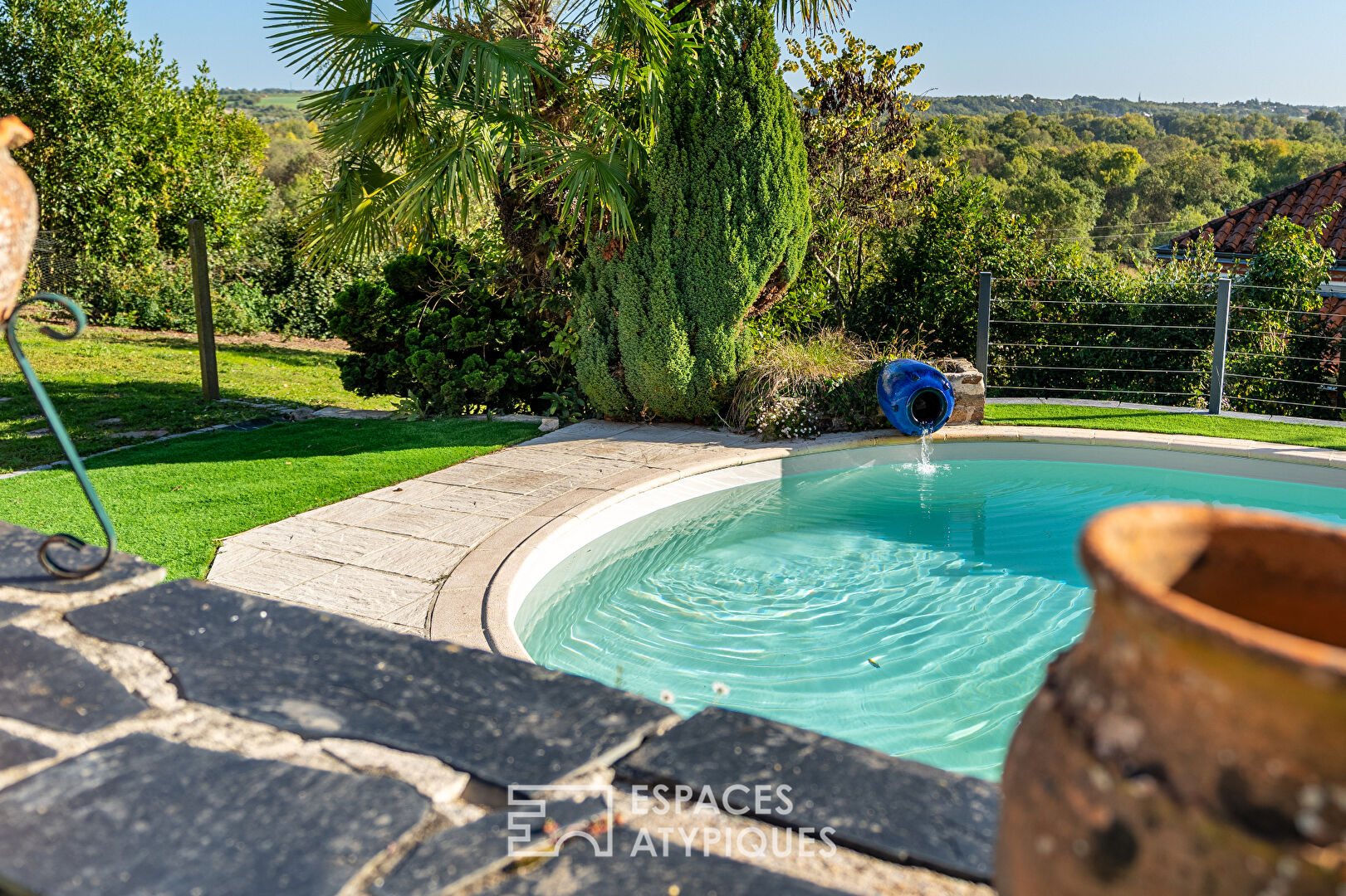Maison de charme 1930 centre ville Le Cellier