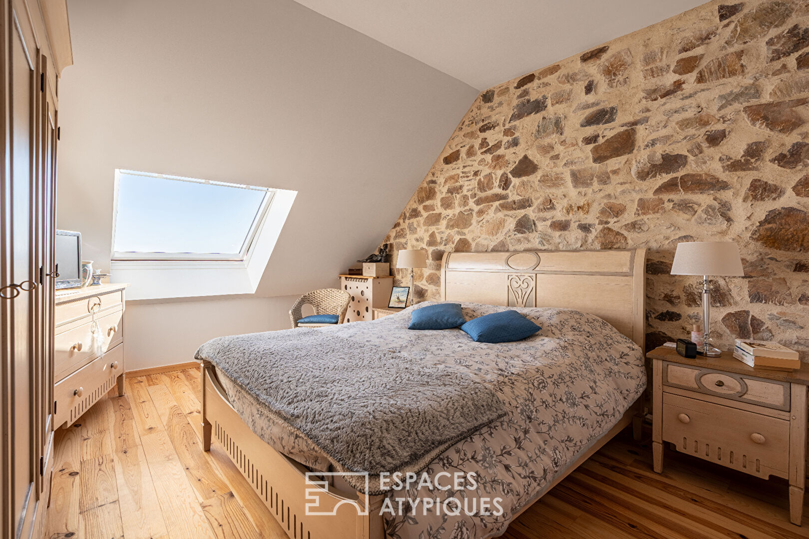 Maison de charme 1930 centre ville Le Cellier