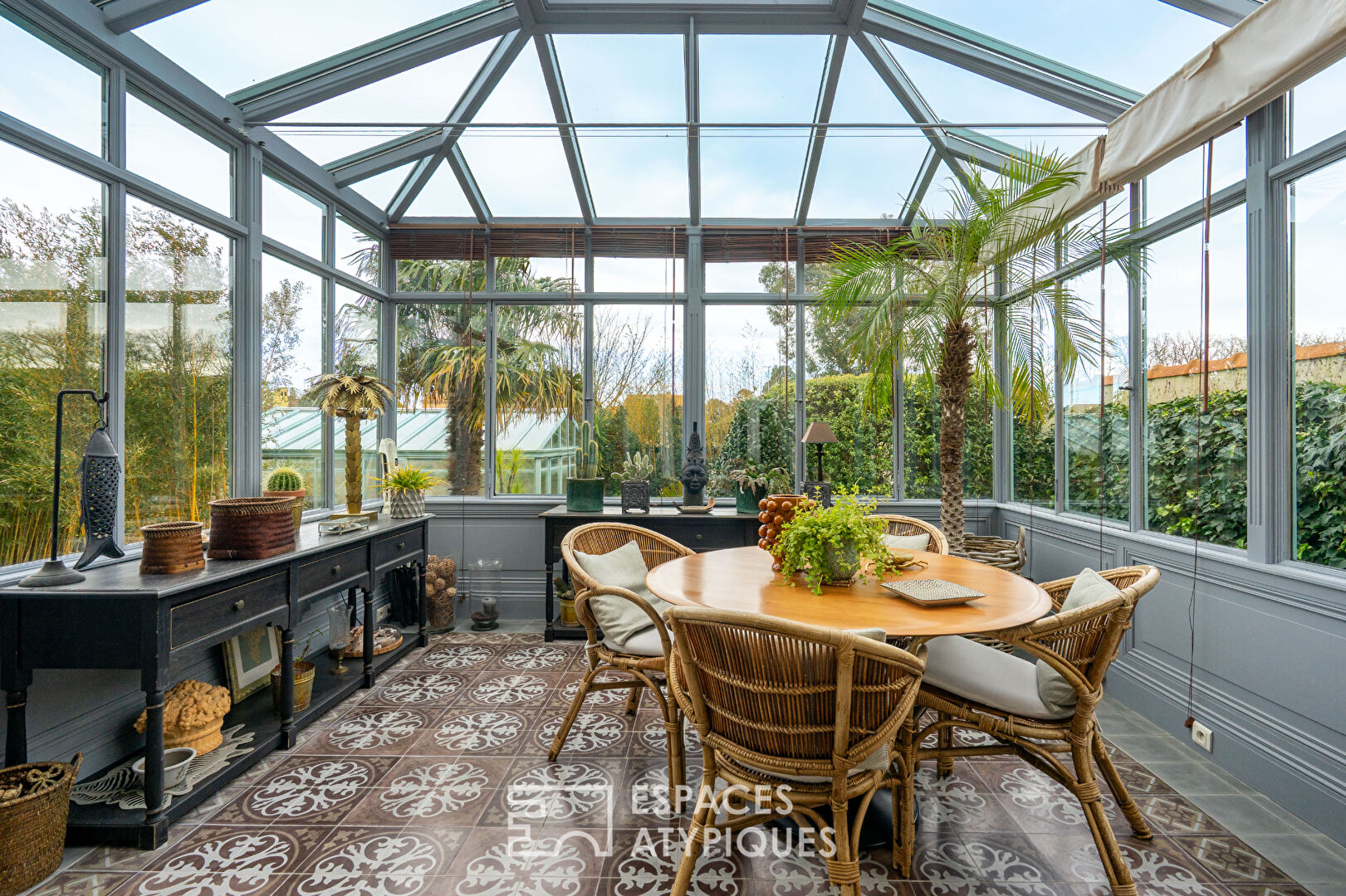 Villa balnéaire historique avec piscine au coeur de Saint Brévin les Pins