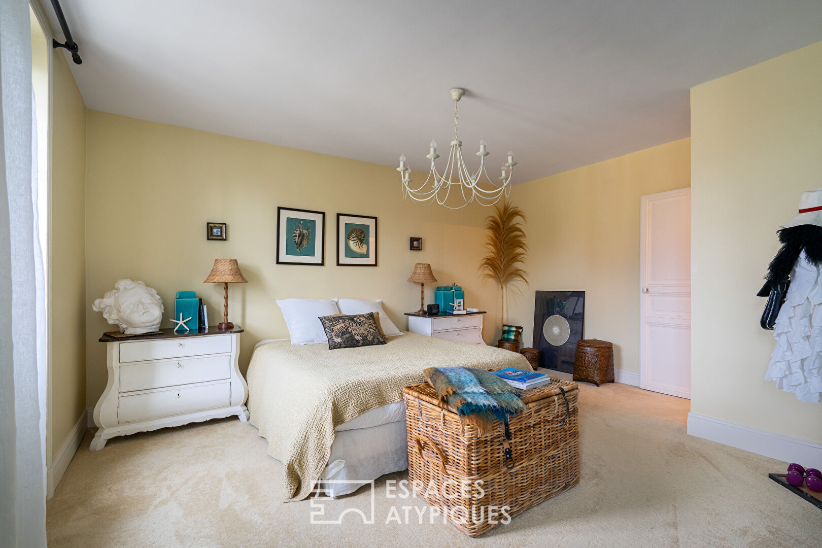 Villa balnéaire historique avec piscine au coeur de Saint Brévin les Pins