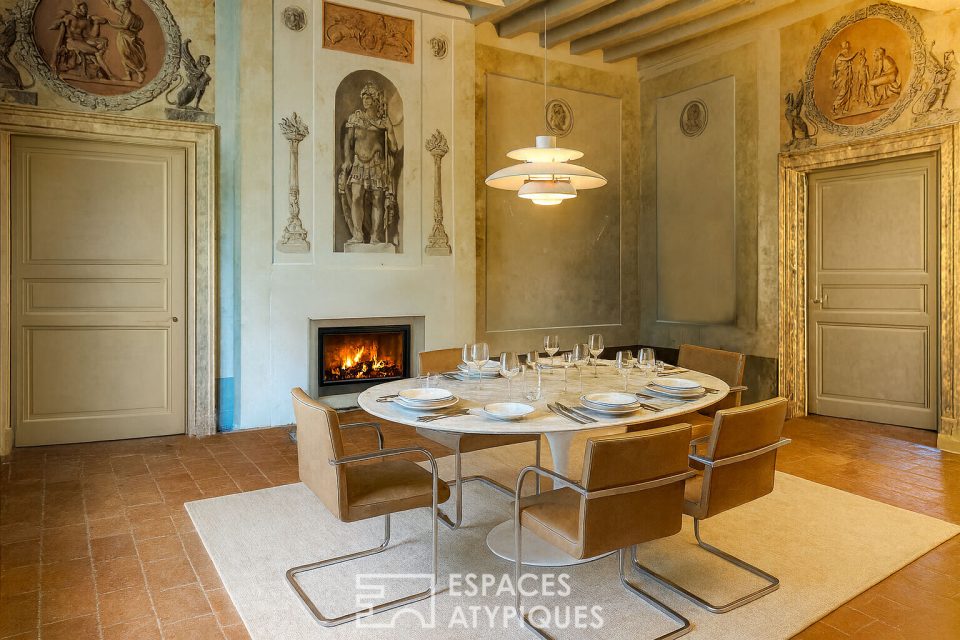 Manoir renaissance aux accents italiens 250 m² / terrain 5 000 m² coeur de Bourg Est Nantes