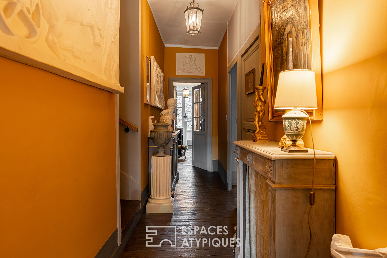 Manoir renaissance aux accents italiens cœur de Bourg – Nantes Est