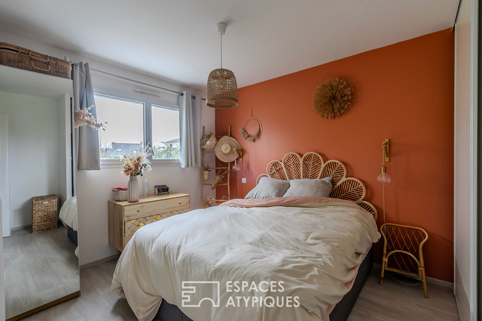 Maison de plain-pied avec jardin !