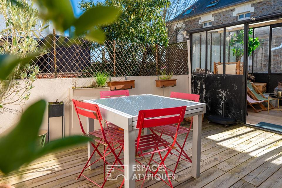 Maison de ville avec terrasse et véranda au coeur des Hauts Pavés