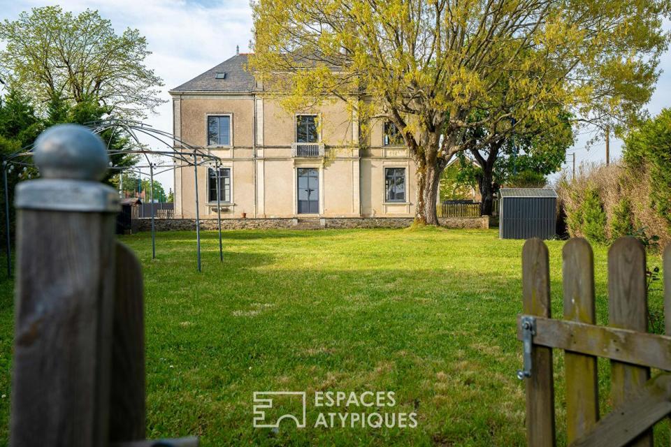 Elégante maison de maître (19e) - Coeur de ville Nord de Nantes (214 m²)