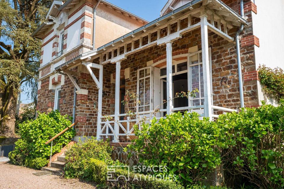 Villa 1900 centre ville Le Cellier  (44) - 126 m2 avec jardin de 900 m2
