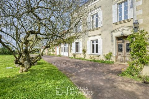 Maison de maître et dépendances dans un écrin de nature préservé