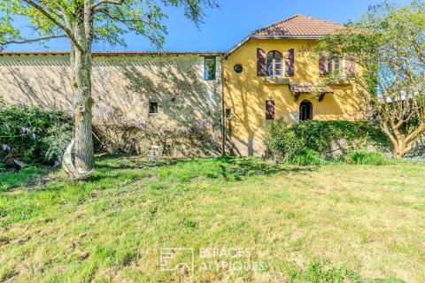 Maison de caractère avec dépendances et vaste terrain en bord de Sèvre